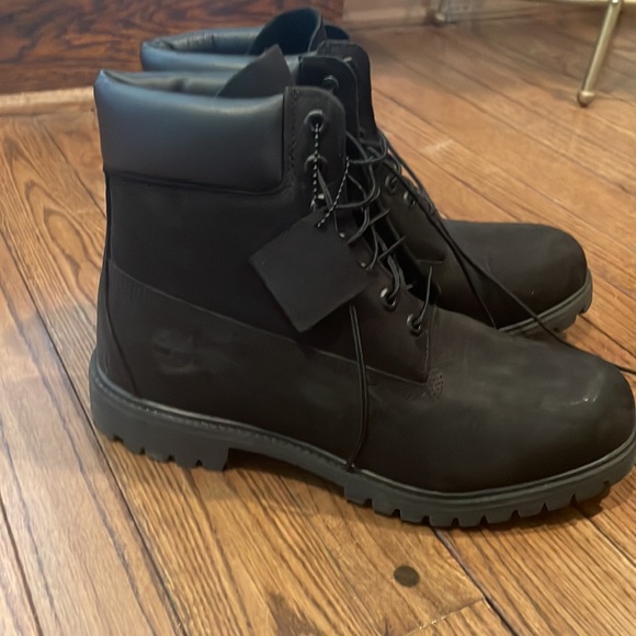 Timberland | Shoes | Brand New Black 